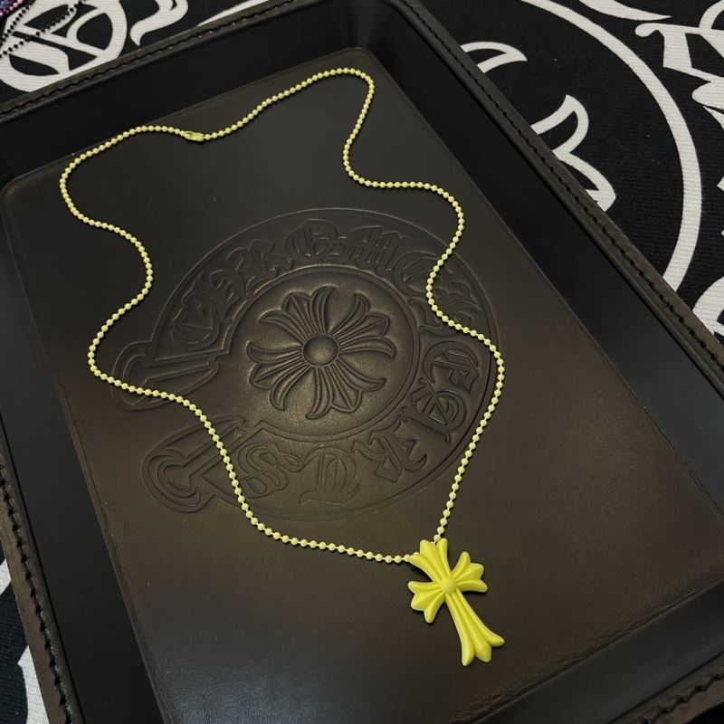 Ch*0me He**ts necklaces